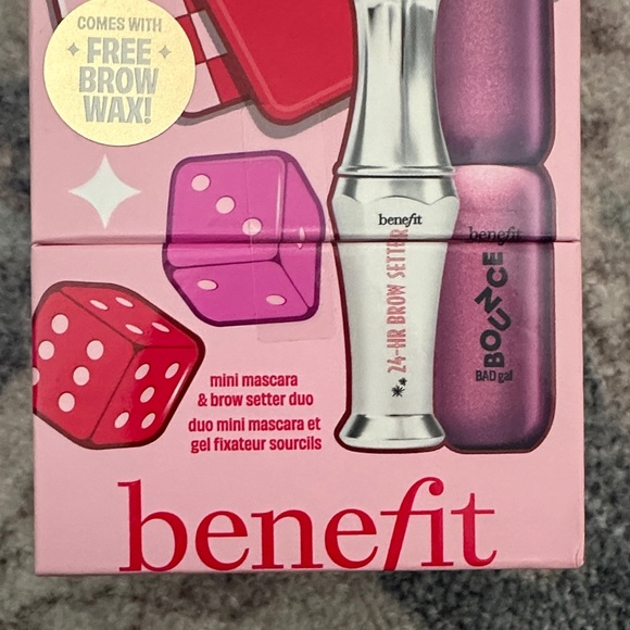Benefit Game, Set, Bounce Mini Mascara & Brow Set - Pink and Red - Picture 3 of 3